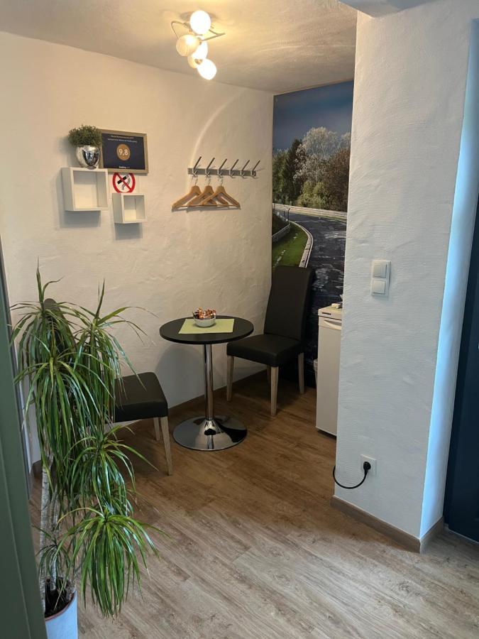 Gaestezimmer Melina Am Nuerburgring Adenau Ngoại thất bức ảnh